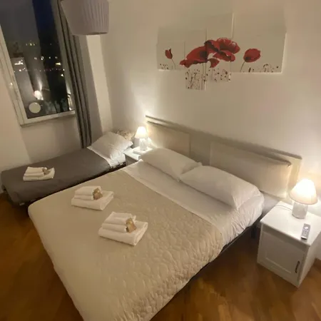 Casa Della Rovere * Рим