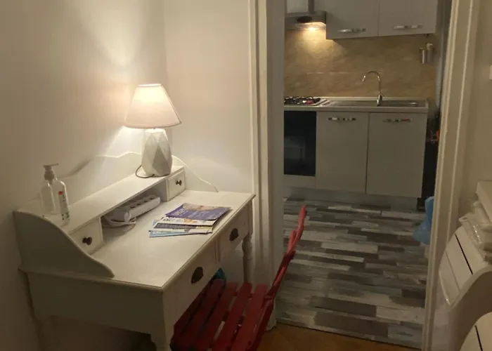 Casa Della Rovere * Rome